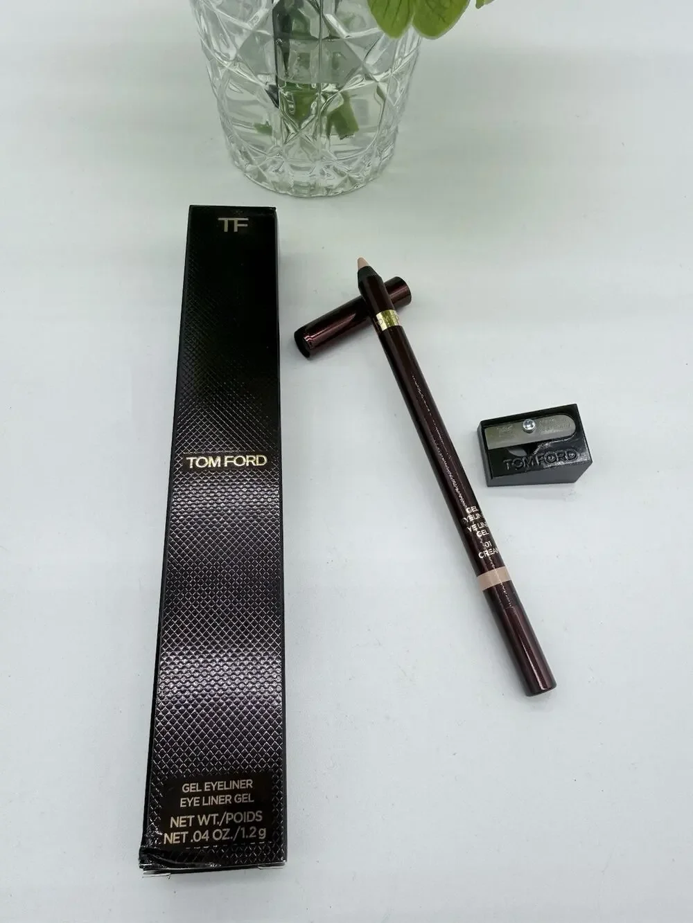 Tom Ford Gel Eyeliner Pencil 01 Cream Nude .04 oz / 1.2 g + Sharpener